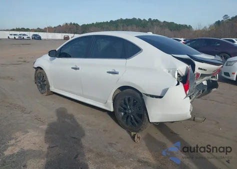 2018 Nissan Sentra Sr z USA, uszkodzony, nr VIN 3N1AB7AP4JY263704